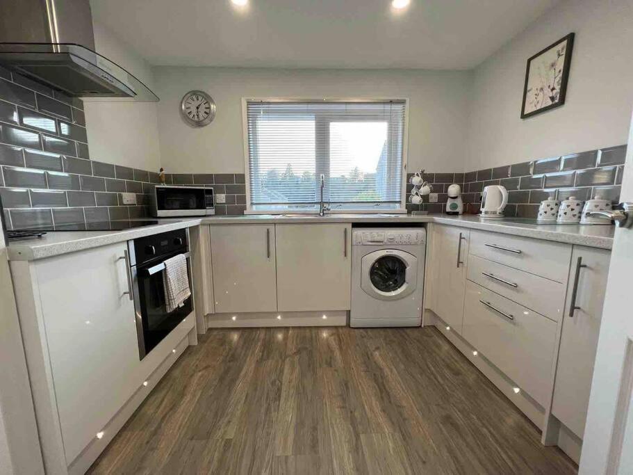 Modern 2 Bed Apartment Oban Exterior photo